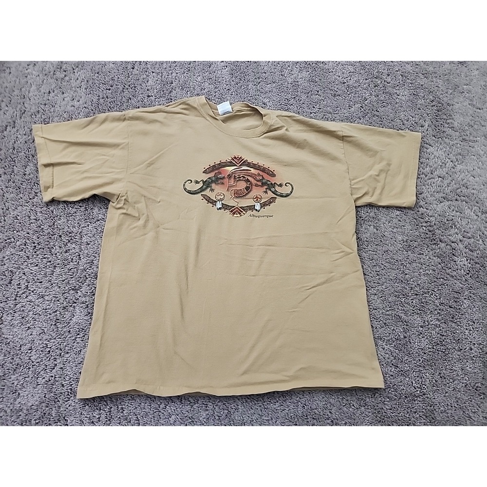 Gildan T Shirt Mens XL Beige VTG Albuquerque Kokopelli Geckos Graphic Souvenir